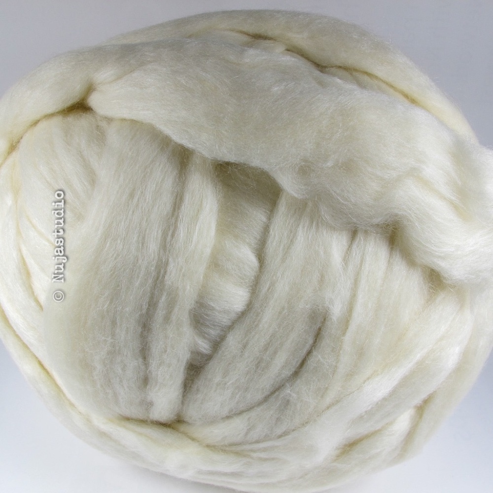 Merino Wool Tussah Silk Blend Ashland Bay Fiber Ecru Craft Handspinning 4 oz